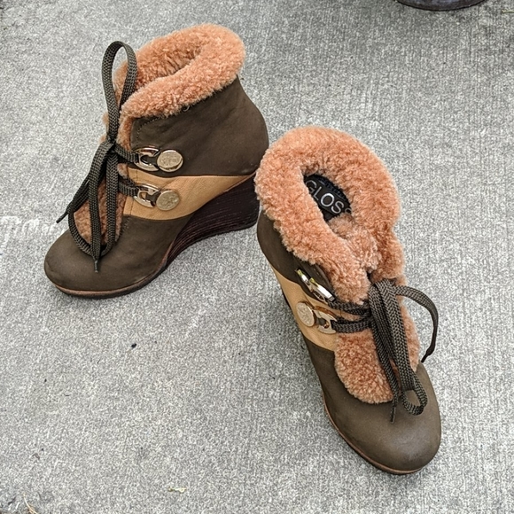 Women's boots - Picture 4 of 5